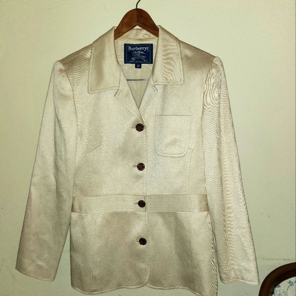 Burberry beige Blazer great condition size 10